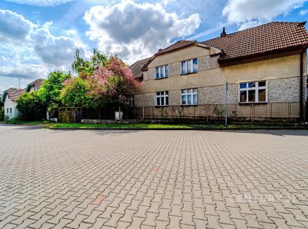 . | Prodej - dům/vila, 340 m²