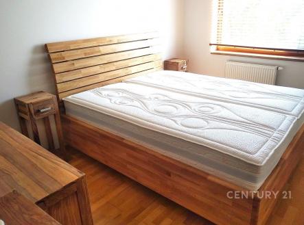 . | Pronájem bytu, 2+kk, 48 m²