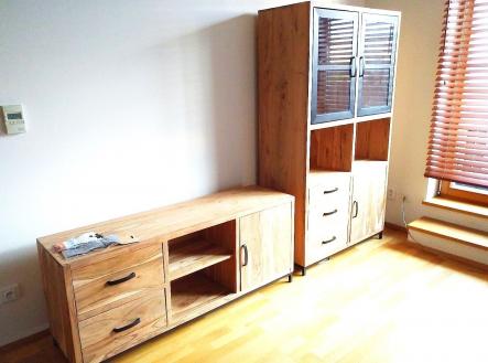 . | Pronájem bytu, 2+kk, 48 m²