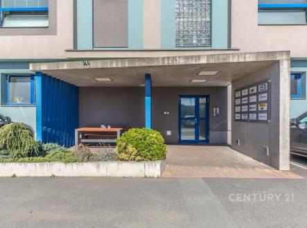 . | Pronájem - kanceláře, 56 m²