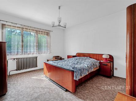 . | Prodej - dům/vila, 290 m²