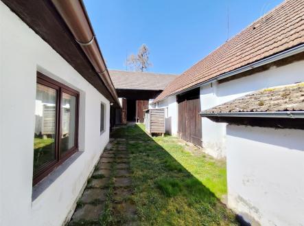 . | Prodej - zemědělský objekt, 7 250 m²