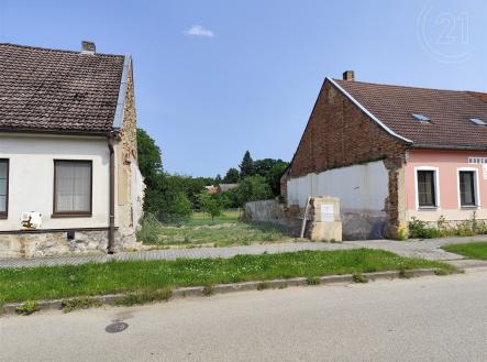 . | Prodej - pozemek, ostatní, 242 m²