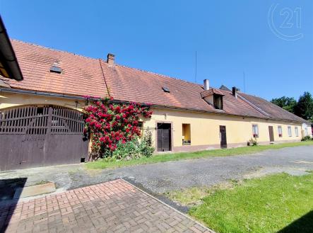 Prodej - dům/vila, 293 m² obrázek