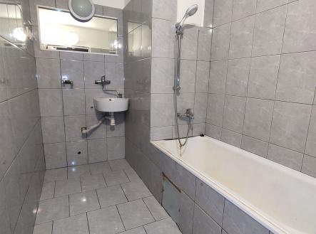 . | Pronájem bytu, 3+1, 94 m²