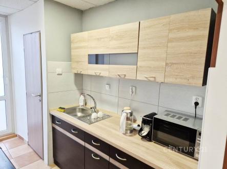 . | Pronájem - obchodní prostor, 24 m²