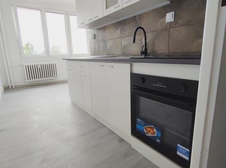 . | Pronájem bytu, 2+1, 65 m²