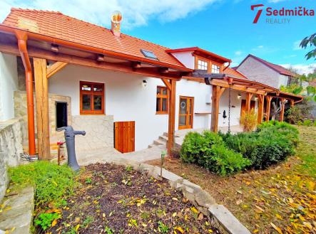 RD Hartvíkovice (7) | Prodej - dům/vila, 250 m²