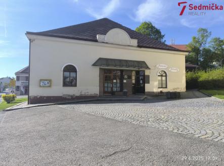 c897dbe4-e276-44b1-965d-967c77b3c4c5 | Pronájem - kanceláře, 85 m²