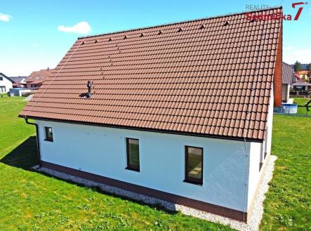 16 | Prodej - dům/vila, 167 m²