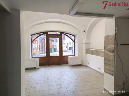 476099588_636188175468206_4478696777462003879_n | Pronájem - obchodní prostor, 40 m²