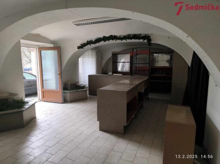 476195736_483662921455766_7603001773007863901_n | Pronájem - obchodní prostor, 60 m²