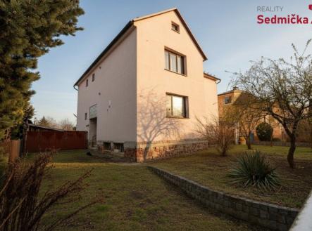 0a3dfe72-9e90-403a-b2c5-aec0c698b760 | Prodej - dům/vila, 155 m²