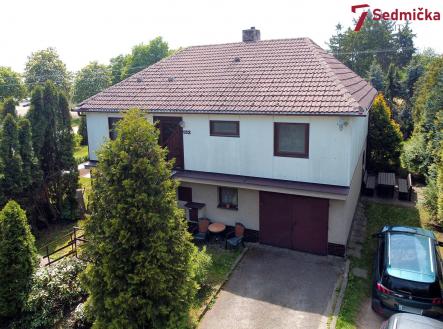 Pohled zepředu | Prodej - dům/vila, 230 m²