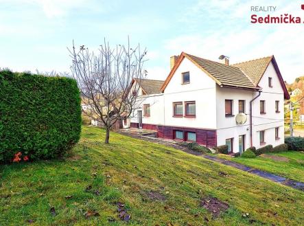 030 | Prodej - dům/vila, 318 m²