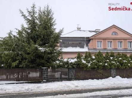 titulka | Prodej - dům/vila, 320 m²