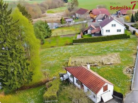 0230cdd0-4192-4821-8a85-40a60415024b | Prodej - pozemek pro bydlení, 1 320 m²