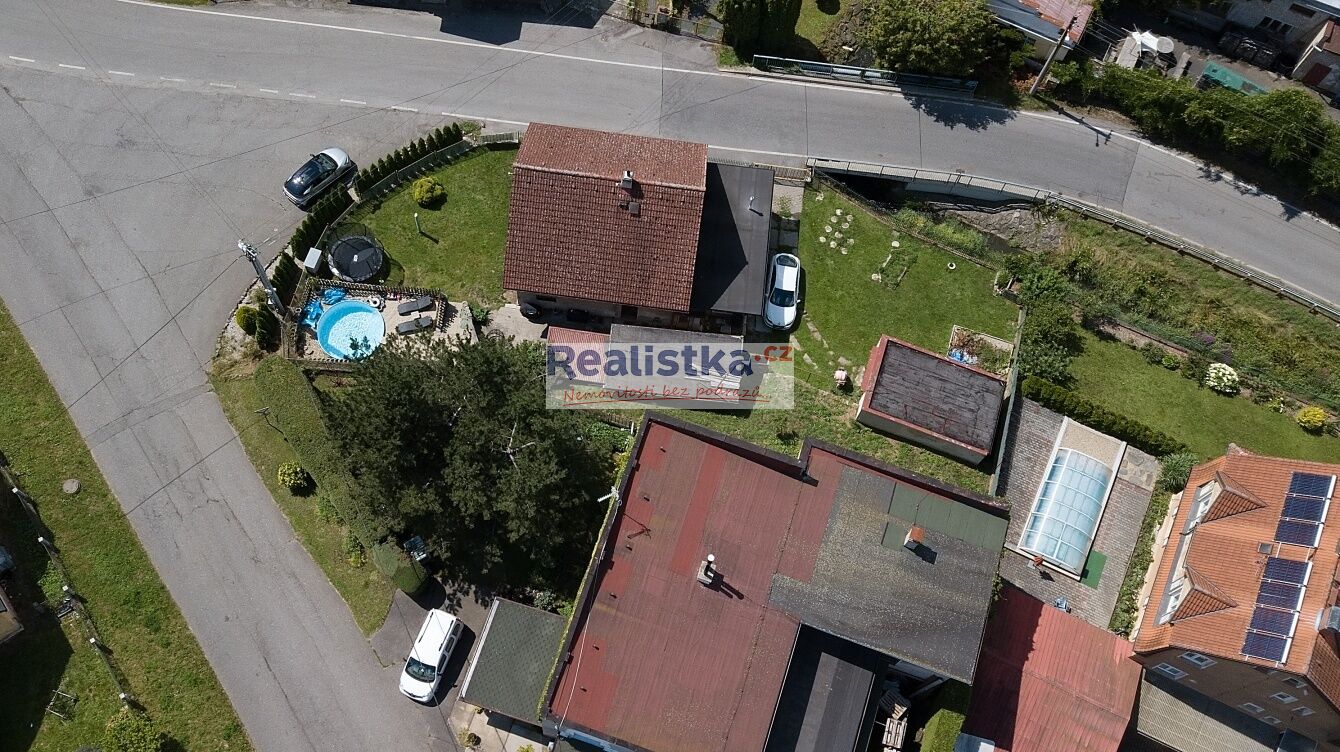 Prodej rodinného domu 5+kk pozemek 610 m² – Chotyně u Hrádku nad Nisou | terasa, bazén, garáž