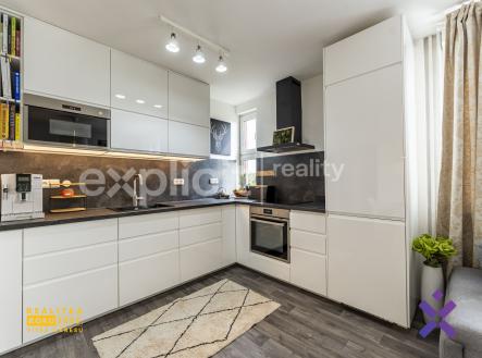 005 | Prodej bytu, 3+kk, 64 m²