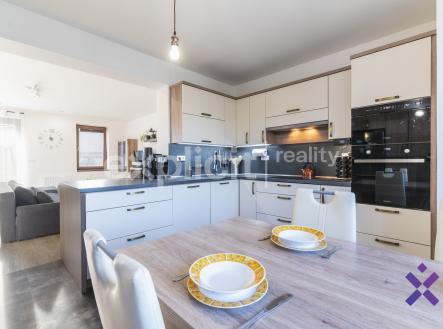 Prodejrodinnydumkromeriz165mokreskromeriz28 | Prodej - dům/vila, 121 m²