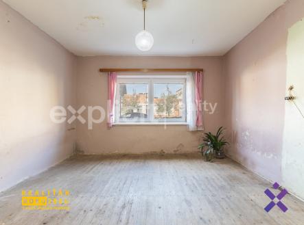 Prodej rodinneho domu 199 m2, pozemnek 1318 m2-Hluk,okres Uherske Hradiste1 | Prodej - dům/vila, 135 m²