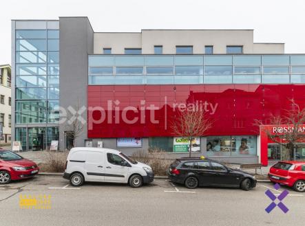 Pronajem komercnich prostor 142 m², Uhersky Brod 16 | Pronájem - obchodní prostor, 142 m²