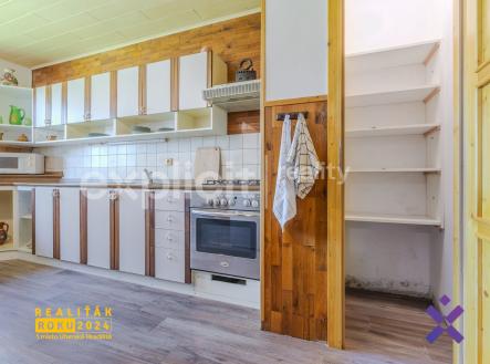 Prodej rodinneho domu 5+1 333 m², pozemek 2 555 m² - Bzenec, okres Hodonin3 | Prodej - dům/vila, 147 m²