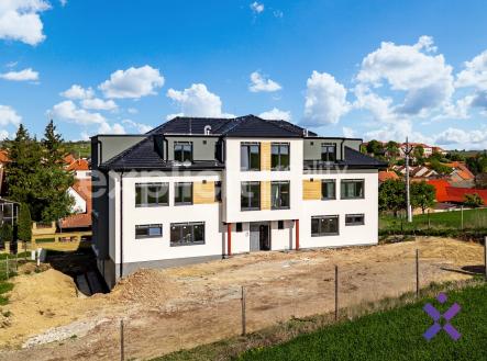 DJI_10250426095607_0453_D-HDR-retus-hlavni-foto2 | Prodej bytu, 2+kk, 60 m²