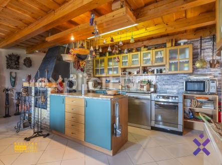 Filip Hladiš realitní makléř Prodej chalupy 3+kk 116 m², pozemek 593 m², Bystřice pod Lopeníkem, okr | Prodej - chata/rekreační objekt, 71 m²