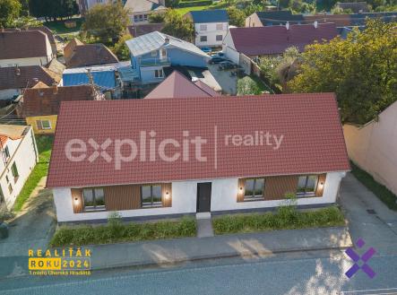 Prodej rodinneho domu 236 m², pozemek 459 m² - Domanin2 | Prodej - dům/vila, 157 m²