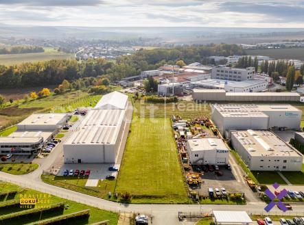 Prodej komerčního pozemku 3 525 m², Nivnice | Prodej - pozemek pro komerční výstavbu, 3 525 m²