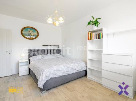 Loznice 4 | Prodej bytu, 2+1, 57 m²