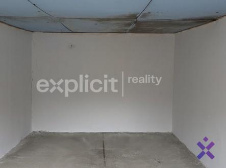 20251015_120334 | Pronájem - malý objekt/garáž