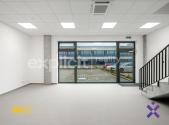 Pronájem - obchodní prostor, 444 m²