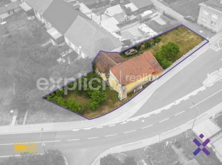 Prodej rodinneho domu 135 m², pozemek 739 m² - Velky Orechov, okres Zlin48 | Prodej - pozemek pro bydlení, 739 m²