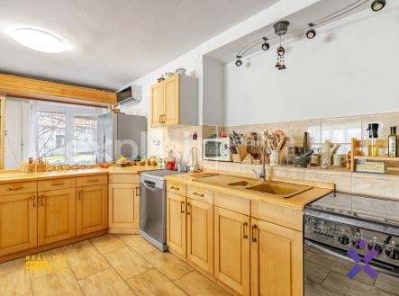 DSC06857-HDR-F | Prodej - dům/vila, 250 m²