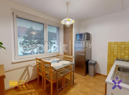 4 (1) | Pronájem bytu, 1+1, 34 m²