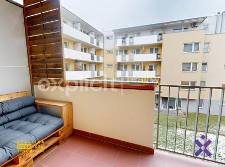 3-Zborovska-01092026_160101 | Pronájem bytu, 2+kk, 71 m²