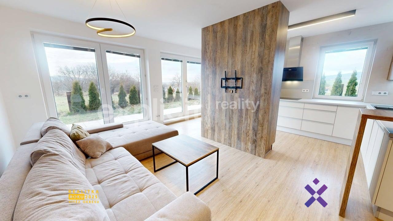 Pronájem bytu 2+kk 58 m², Fryšták - Horní Ves