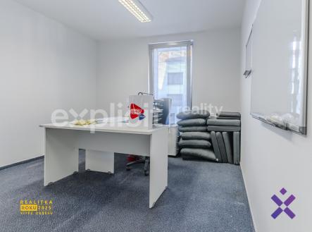 Pronajem obchodniho prostoru u namesti 547 m², Uherske Hradiste4 | Pronájem - obchodní prostor, 173 m²