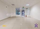 Pronájem - obchodní prostor, 72 m²