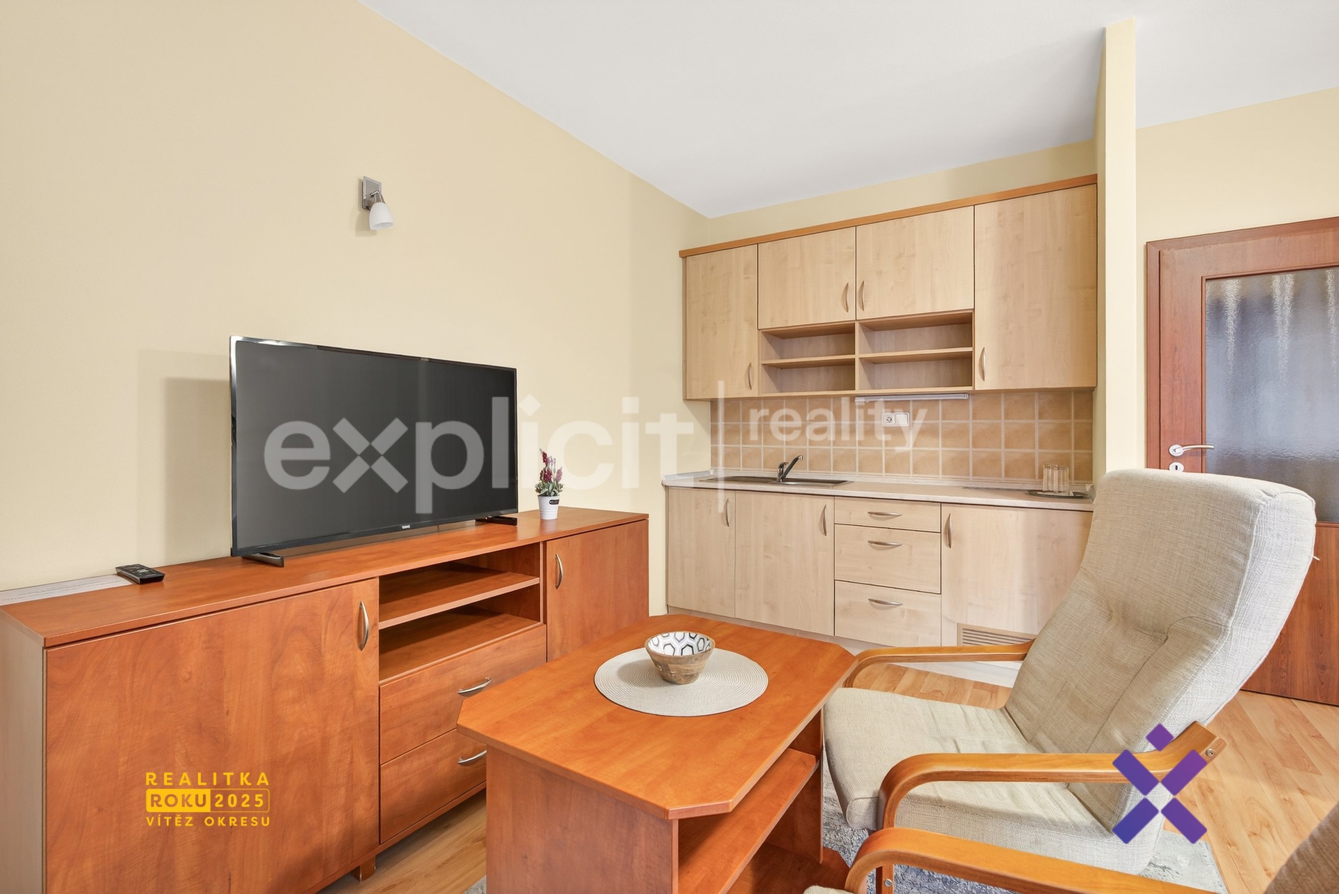 Tomáš Batík, Explicit reality, Prodej bytu 1+kk 44 m², Luhačovice