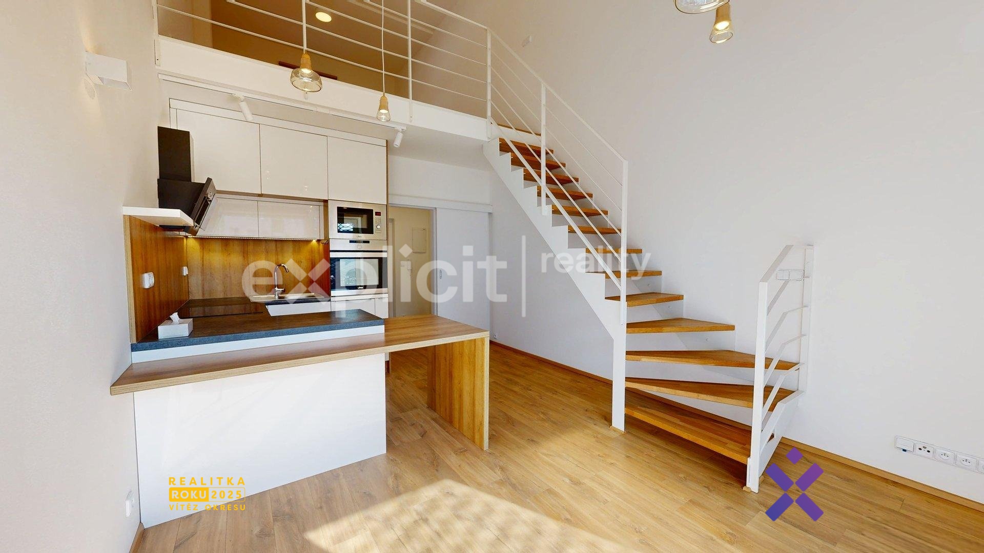 René Mrnuštík-Explicit Reality (8)