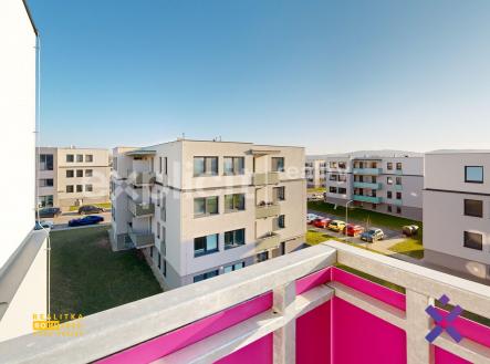 Pronajem-bytu-3kk-ul-Komenskeho-Frystak-Balcony | Pronájem bytu, 3+kk, 66 m²