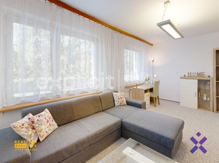 Pronajem-bytu-21-60-m-ul-Druzstevni-Zlin-Living-Room 1 | Pronájem bytu, 2+1, 60 m²