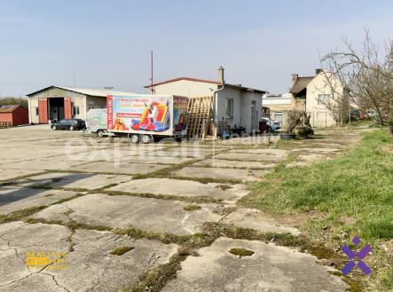 Filip Hladiš realitní makléř Pronájem pozemku pro komerční využití 100 m², Kunovice | Pronájem - pozemek pro komerční výstavbu, 100 m²