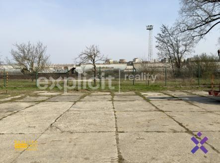 Filip Hladiš realitní makléř Pronájem pozemku pro komerční využití 100 m², Kunovice | Pronájem - pozemek pro komerční výstavbu, 100 m²