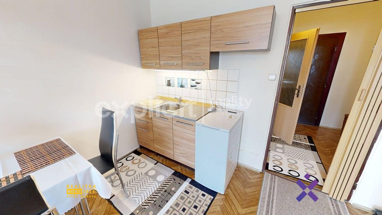 Tomáš Batík, Explicit reality, Pronájem byty 1+kk, 30 m² - Otrokovice