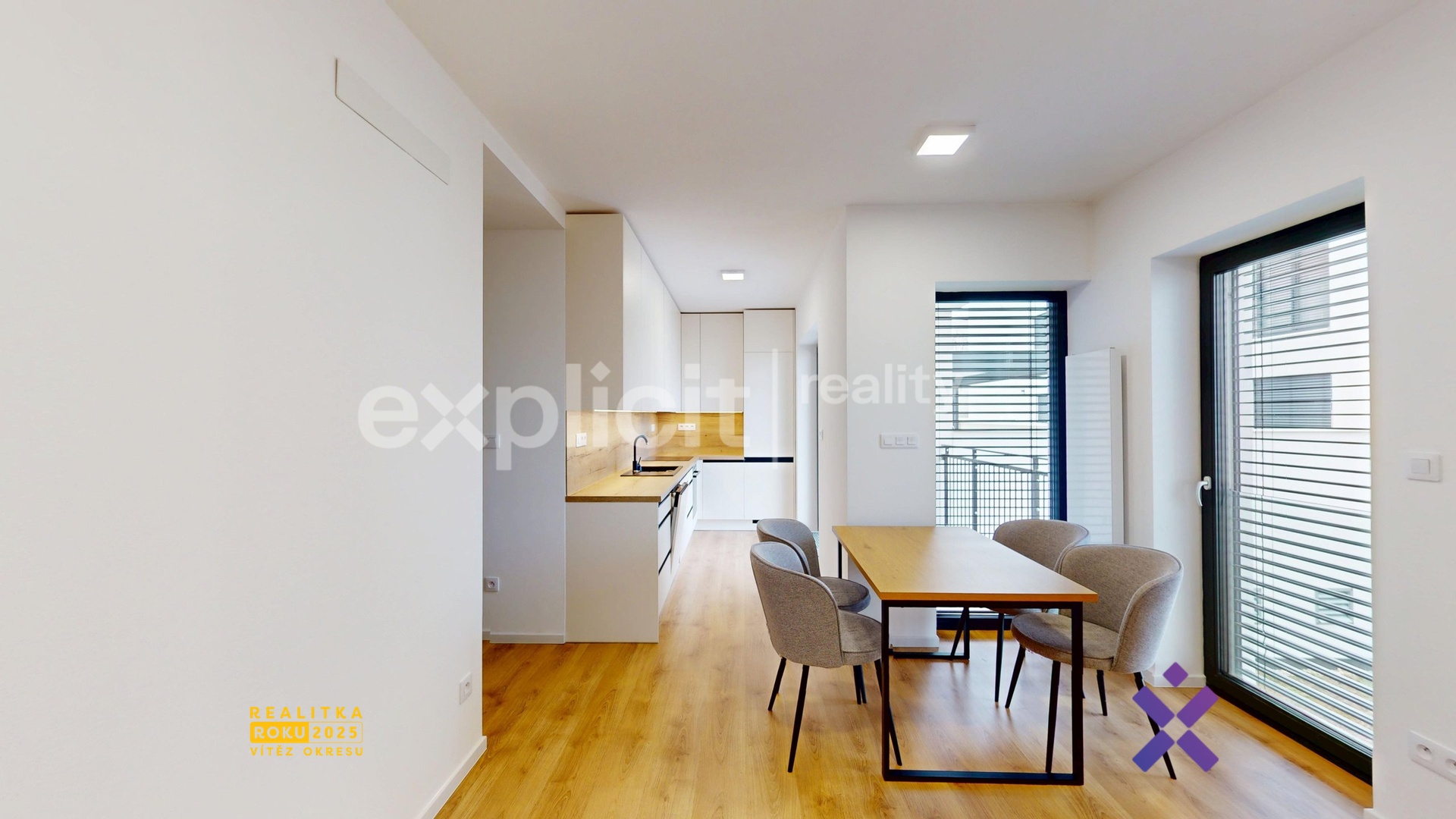 Pronájem bytu 2+kk 52 m² - Tyršovo nábřeží, Zlín