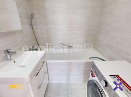 Ing. Jana Urbanová Explicit reality 02747 Větrná 4607 koupelna | Pronájem bytu, 3+1, 82 m²